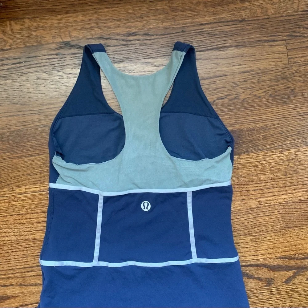 Lululemon tank top